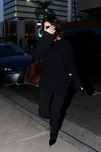 kylie-jenner-and-hailey-rhode-bieber-at-yazawa-japanese-bbq-in-beverly-hills-04-07-2024-0.jpg