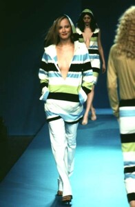 latizia-veneziatarnowskajs9712.thumb.jpg.2bc443ab80f8a673fa8779ce549ee207.jpg