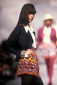 lisabarbusciakl901--.thumb.jpg.a897f5ff3faf3f5cf3fb3506bf130336.jpg