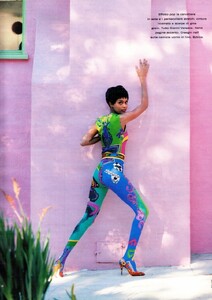marie_claire_italia_mar_1991_10.thumb.jpg.060b23c48d2ff7e4a42442f4e17d2f0d.jpg