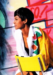 marie_claire_italia_mar_1991_9.thumb.jpg.8dc35a712688926b28778a77abe45c60.jpg