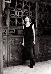 marie_claire_italia_oct_1989_25.thumb.jpg.ac5dc2cbd6bc07fd81e15b10972ddfc9.jpg