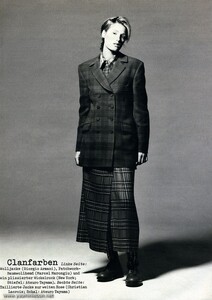 marieclairegermany93sept7marchispard.thumb.jpg.5025aa4e8ce0db36eac3cdf7d9d5df6c.jpg