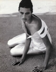 marieclaireitalia91mar07erdmann.thumb.jpg.3c5f1980b882a925dc35f924b6e09eb0.jpg