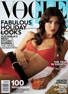 michelle-alves-by-steven-meisel-for-vogue-australia-december-2001.jpg