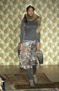 nell robinson f04tataNaka-1.jpg