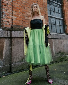 newiconmodels_257886733_376992677501079_5247437768333657256_n.jpg