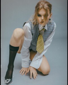 newiconmodels_258516425_1077224283087581_4535131834677130889_n.jpg