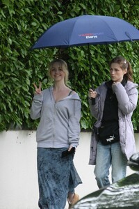 phoebe-dynevor-mckenna-grace-and-madeline-brewer-anniversary-set-in-dublin-07-27-2023-2.jpg