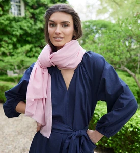 pink-cashmere-wrap_720x.thumb.webp.54265a7ccb037caf638a2a99e2b34a36.webp