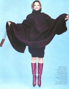prg-Vanessa-Greca-sp-Vogue0101-07.thumb.jpg.242d24f787847ca91a6ae24c92f5a3eb.jpg