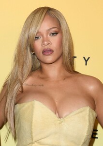 rihanna-stuns-in-glamorous-fenty-beauty-launch-event-in-la-04-26-2024-13.jpg