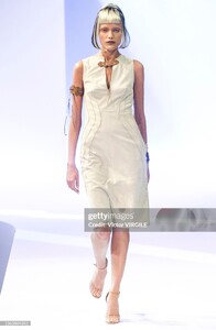 s01mugler-24g.thumb.jpg.67004da1e8de860020504fce9c4061bb.jpg