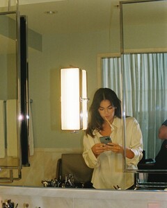 serinda-swan-day-in-the-life-photo-shoot-december-2023-7.thumb.jpg.c9227c8d6e5961183b3b7028994dee13.jpg