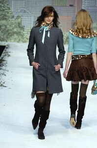 smolka f04blugirl-87.jpg