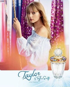 taylor-1.thumb.jpeg.f69fae1d4b5cf65d573d4147a470ed04.jpeg
