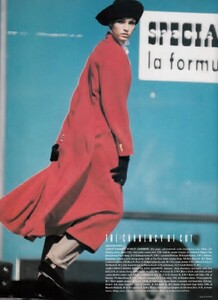 uk_vogue_jan_1986_30.thumb.jpg.3ce10a9a113d240d729e4a725a45d4ea.jpg