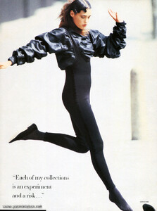 vogueuk86aug10eddykohli.thumb.jpg.4f3817dc5dfd4ae552336123063f53ba.jpg