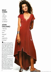 vogueuk89jan01erdmann.thumb.jpg.7b5331f98f78f34413a911cedda6cca3.jpg