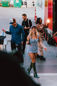 zara_larsson_dag1_brannbollsyran_2024_paoduell_1_53760965683_o.jpg