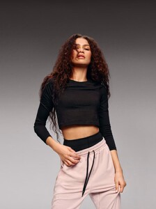 zendaya-the-zendaya-edit-collection-by-on-june-2024-6.jpg