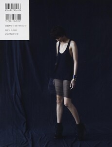 02.jpg