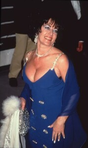 128.jpg