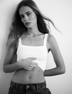 18831655.jpg