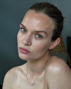 2024_07.02josephineskriver_449585543_370814639353225_5647852636984591309_n.thumb.jpg.93465d8f7ee301de80d0a85839c6af23.jpg