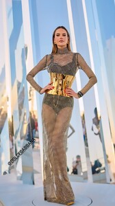 2024_07.03alessandraambrosio_449695269_470120548954037_1123137132413902903_n.thumb.jpg.a8fb04ae933ed092a6108fbc867e39e0.jpg