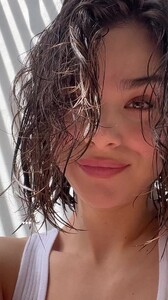 2024_07.05haileesteinfeld_An8LMSd.thumb.jpg.3294c5812dd6db779296c94ae5b17a80.jpg