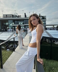 [2024.07.05] josephineskriver_449876746_995295155382735_2526720513772843145_n.jpg