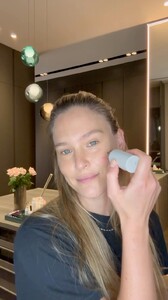 2024_07.22barrefaeli_An-uj3SkQ.thumb.jpg.629115e7872e77059c1e4c075f453dd6.jpg