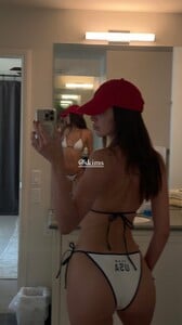 2024_07.26kendalljenner_452835342_777044754623370_7847615530294380167_n.thumb.jpg.9cdae5f472f669d037081d609df1b2f3.jpg