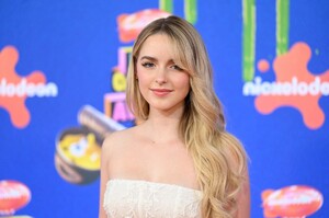 492363893_mckenna2-6.jpg