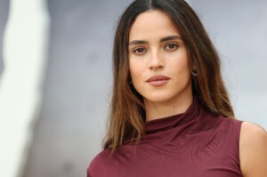 492455224_adria-arjona-16.jpg