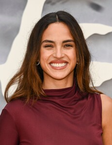 492455251_adria-arjona-21.jpg
