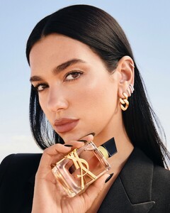 499328647_dualipa-20240729_101136-453340139_871659788140914_5163860404646624843_n.jpg