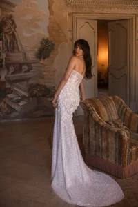65c4f228051b91707405864_1801x0_.webp