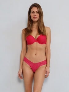 AdrianaNovakov1a4.thumb.jpg.f94eef618bca95bcd65552f8a96ad0ca.jpg