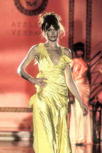 Atelier Versace Spring 1994 8.jpg