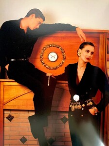 Chanel_SS1989_catalogue_07.jpg