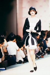 Chantal-Thomass_SS1989_Claude_Heidemeyer_03.jpg