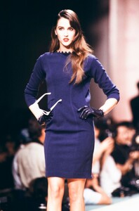 Chantal_Thomass_SS1989_Suzanne_03.jpg