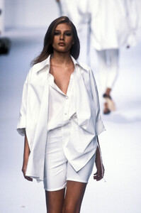ChristianDior1995WomenRTW68.thumb.jpg.b84cddc9e88d42703cf69e105e45e552.jpg
