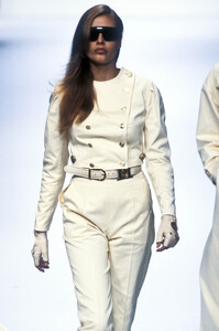 ChristianDior1995WomenRTW73.thumb.jpg.ebec9eb1574c1c4db369aa4b951d4146.jpg