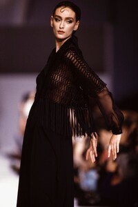 Claude Montana 1989 Women RTW 24.jpg