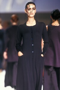 Claude Montana 1989 Women RTW 48.jpg
