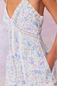 DOCILIADRESS--BABBLINGBLUE_142.jpg