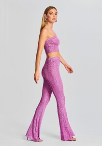 Ecommerce_Crop-230419_SET1_Shot_28_5290_eComm.jpg